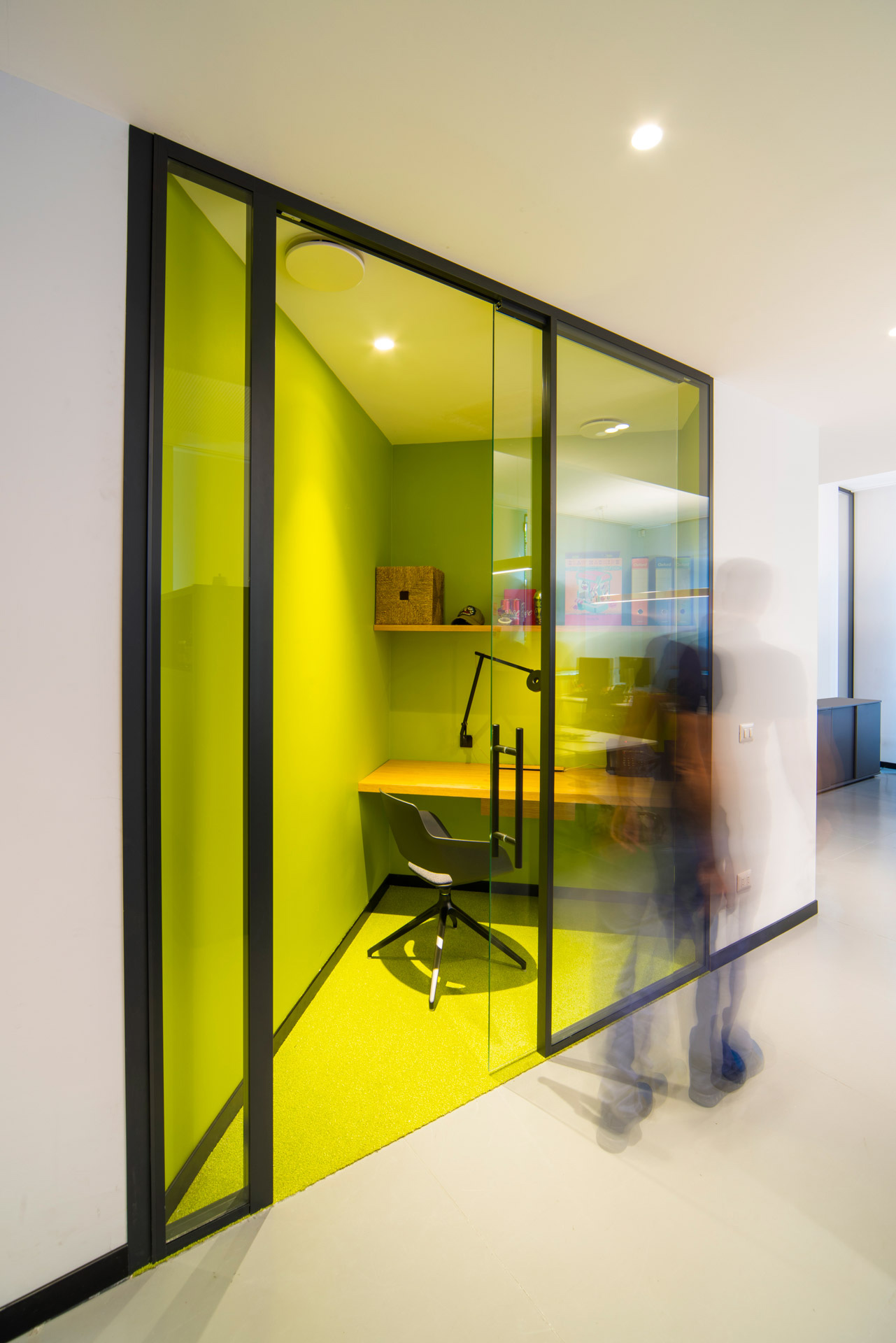 manteroassociati_studio71_00002 Studio 71 Phone booth