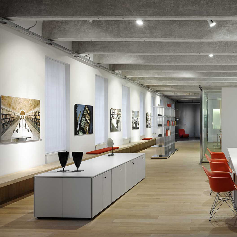 Showroom Unifor Praga